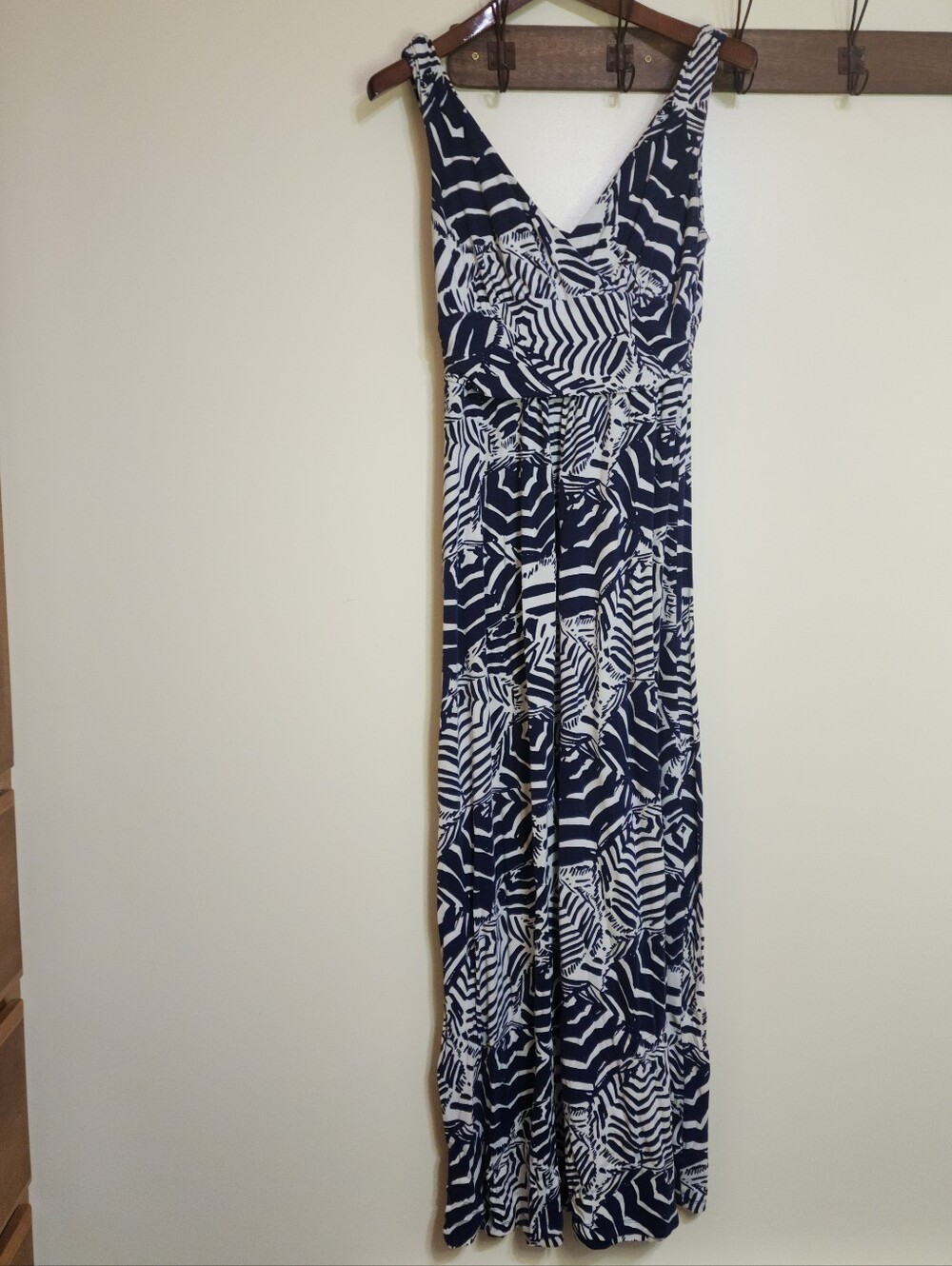 LILLY PULITZER Sloan Oh Cabana Boy Navy White Umbrella Print Maxi Dress Medium - Picture 2 of 8